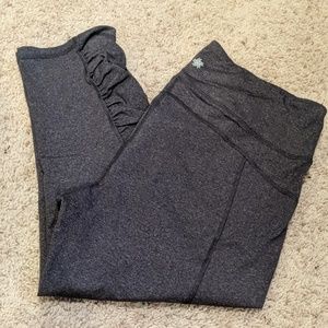 Tek Gear Athletic Capri Leggings SZ XL